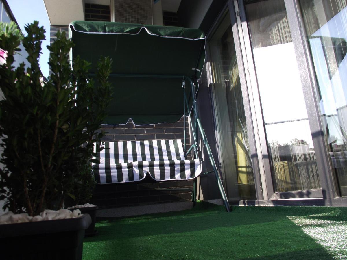 Natalia Apartment ナボダリ エクステリア 写真
